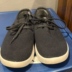 Euc size women size 10 black Allbirds